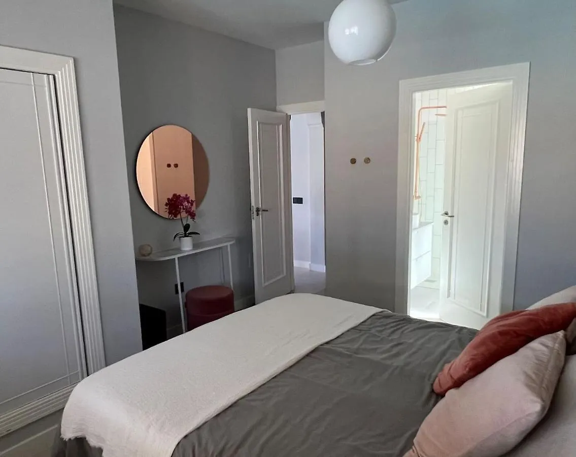 Villa Pearetree - Gorgeous 4 Bedroom Villa With Private Pool 칼레타데푸스테